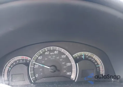 2012 Toyota Camry Se/Le/Xle z USA, uszkodzony, nr VIN 4T1BF1FK8CU113919